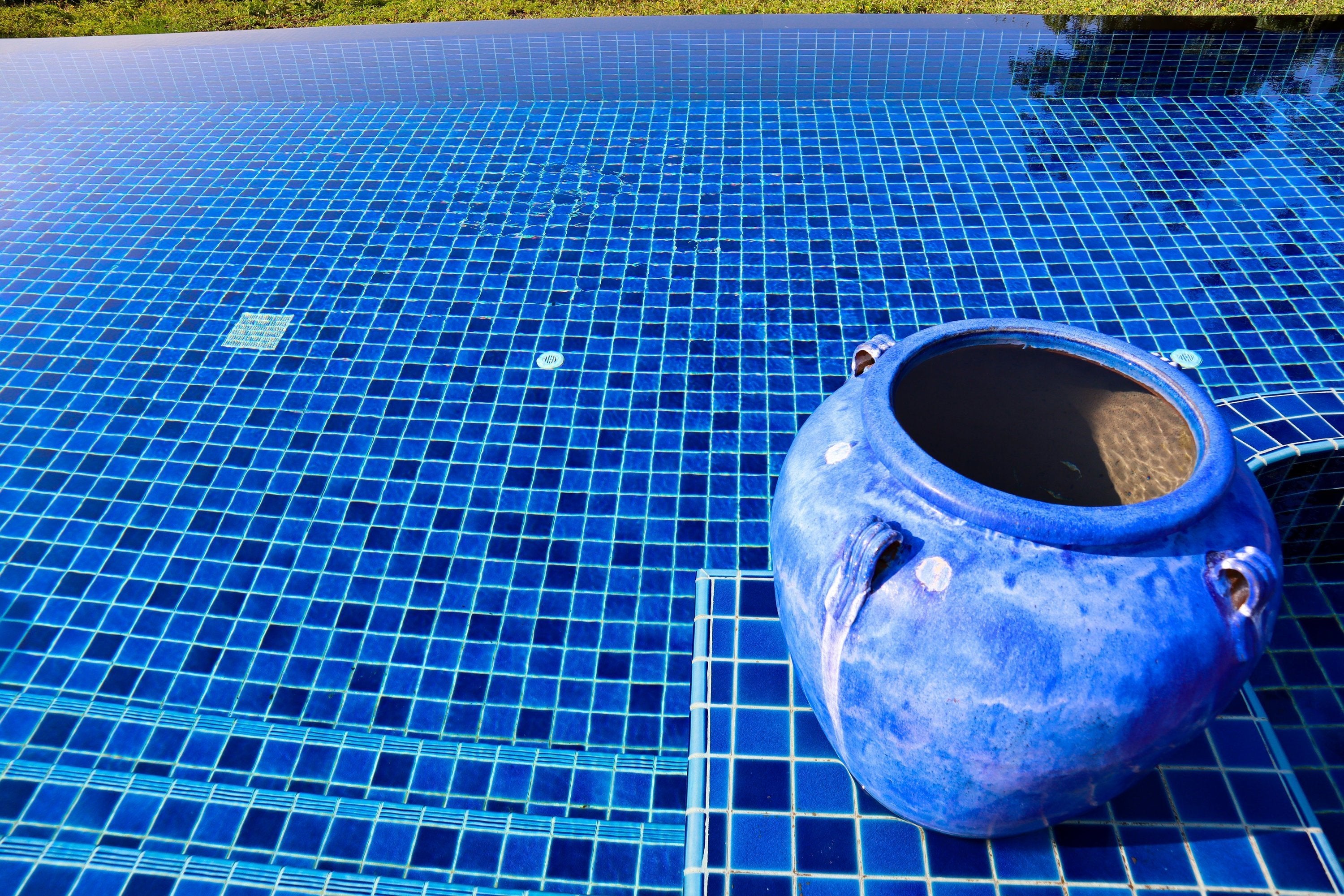 Pool Mosaics - Cemento Collection