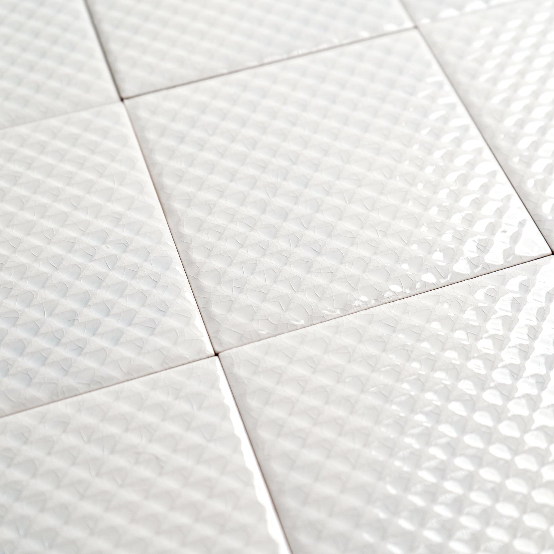 Ceramic tile