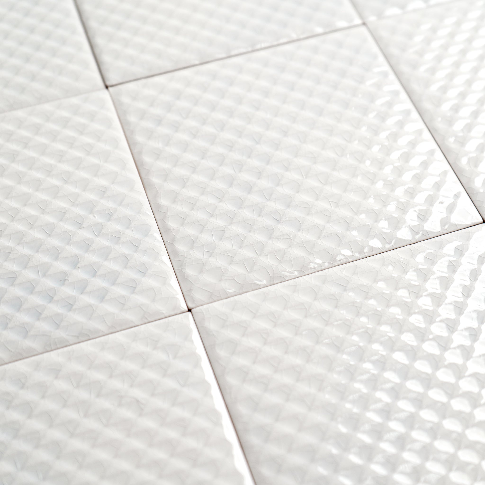 Ceramic tile