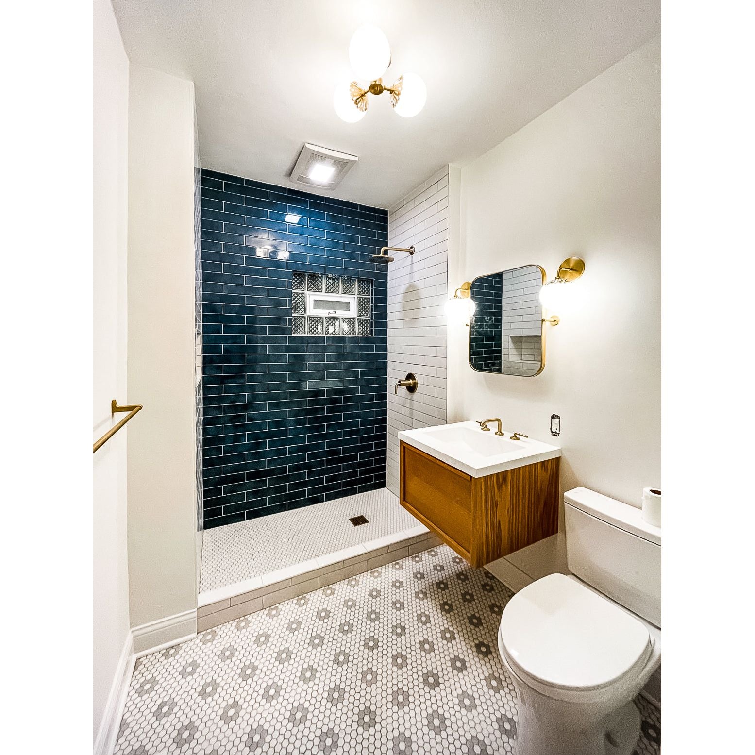 Metro Hex Matte White with Grey Flower Porcelain Mosaic Tile