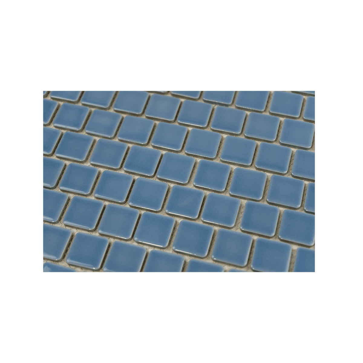 1x1-sky-blue-pool-mosaic-tile-