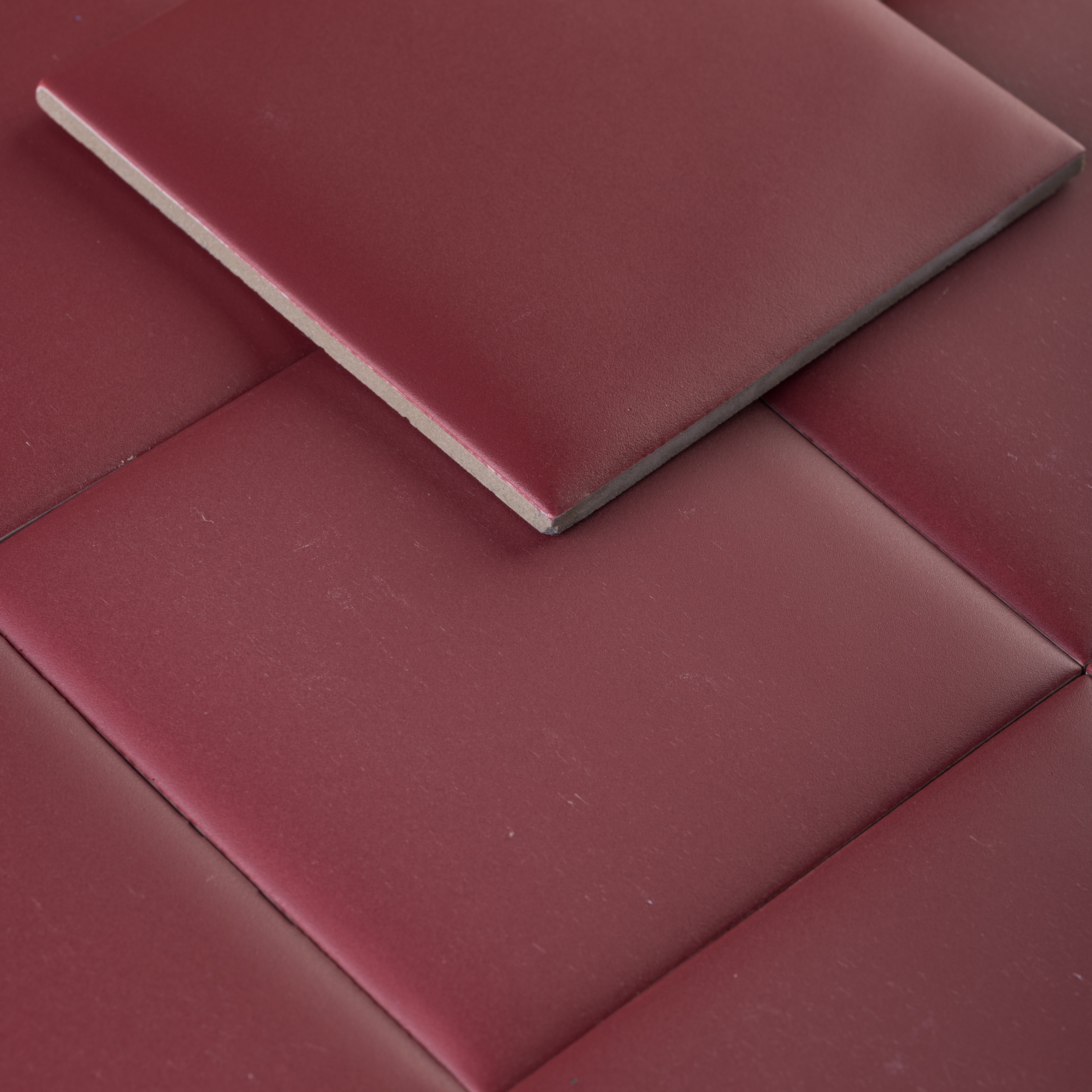 Bonbon 4.5x4.5 Cranberry Matte Porcelain Tile