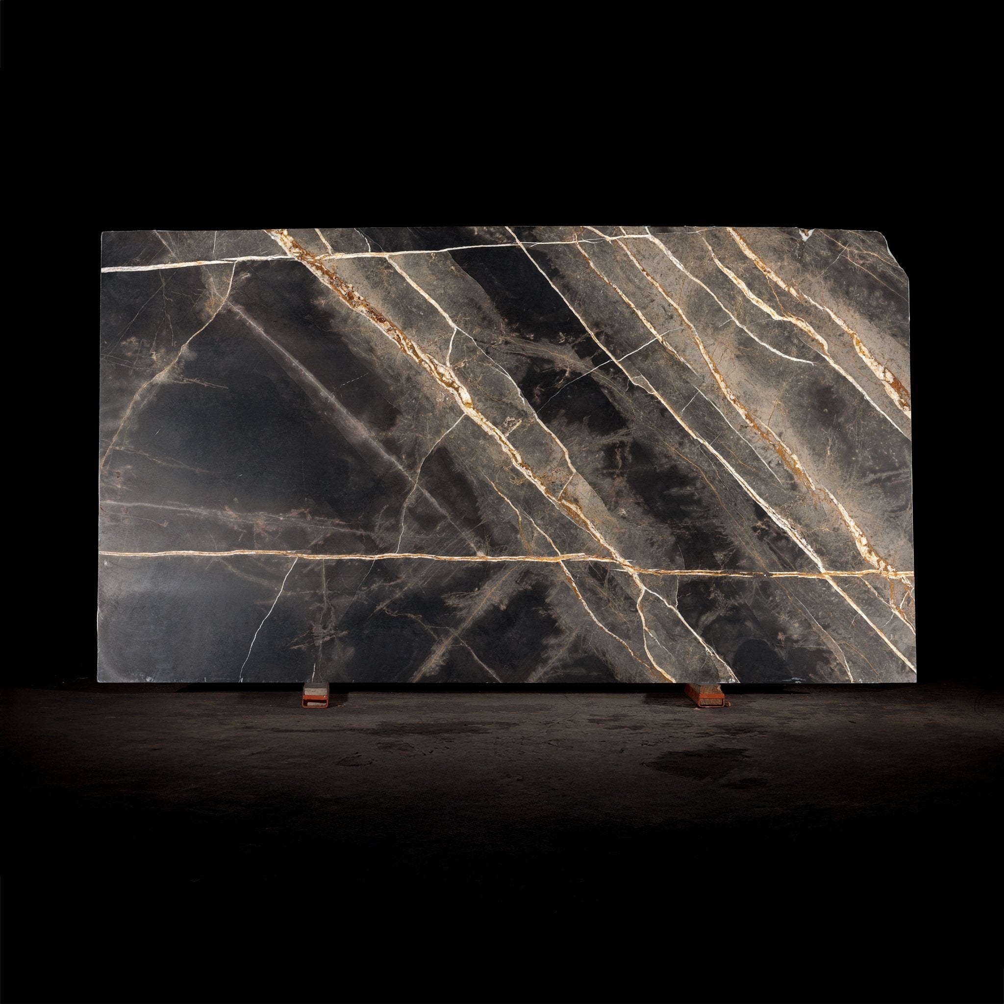 Bronze Fantasy Honed Slab