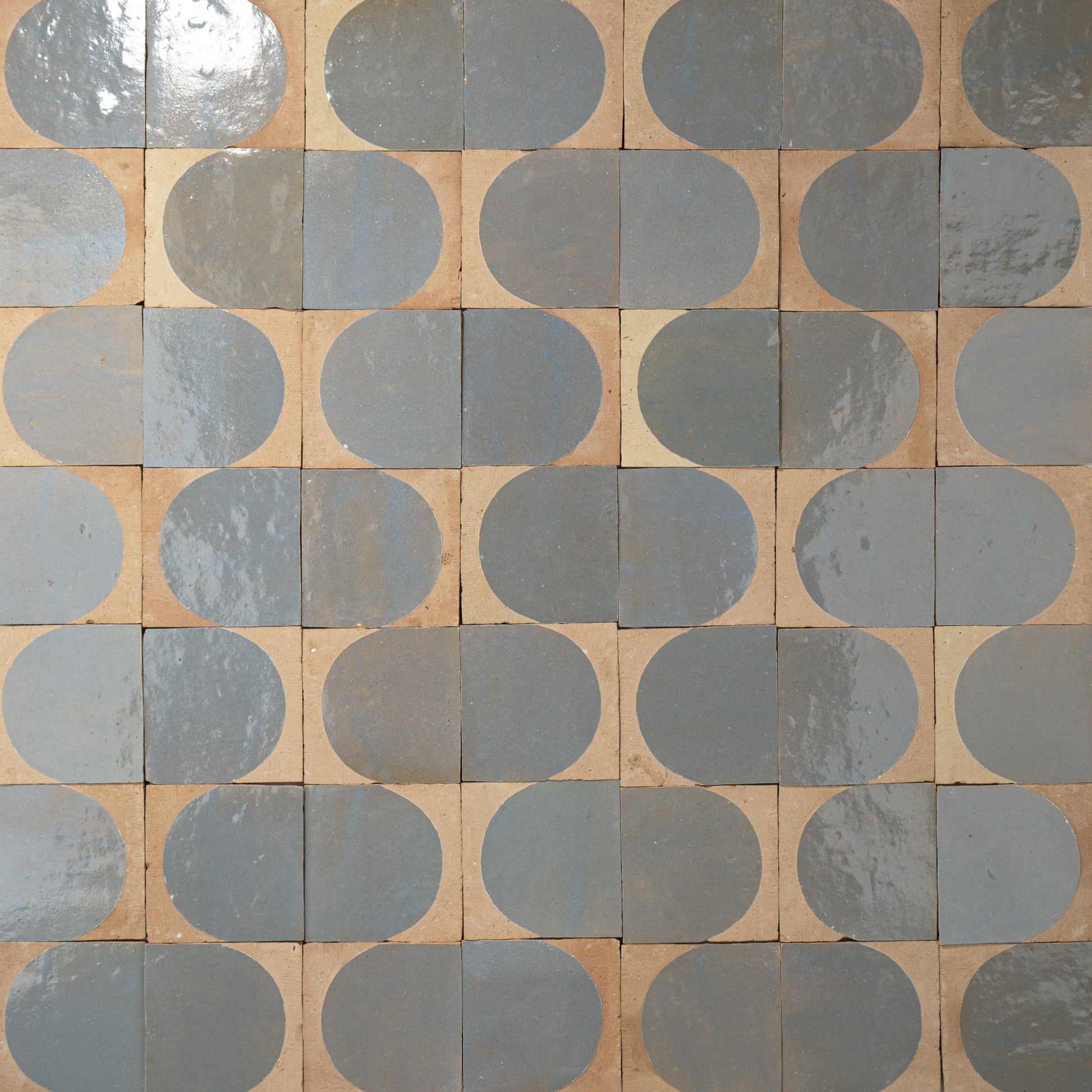 Chiseled 4x4 Half - Moon Pewter Grey Zellige Tile - Cemento Collection