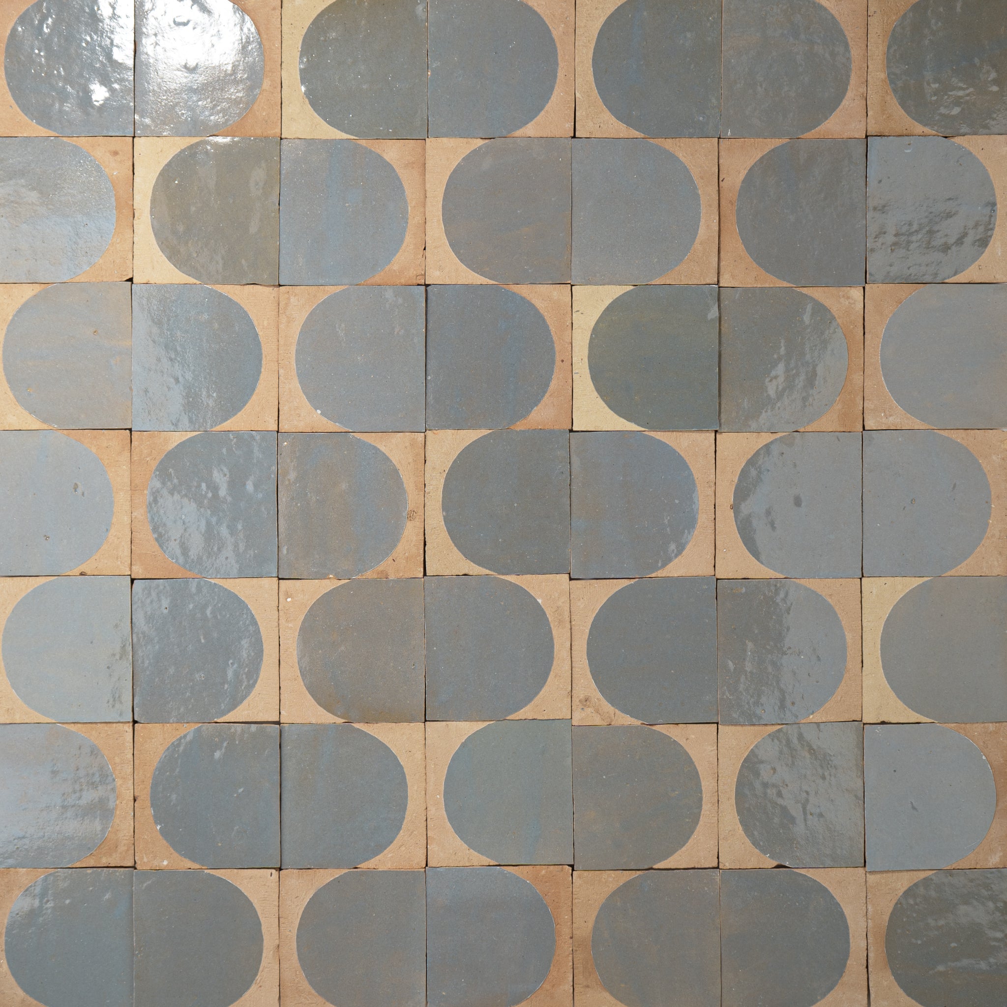 Chiseled 4x4 Half - Moon Pewter Grey Zellige Tile - Cemento Collection