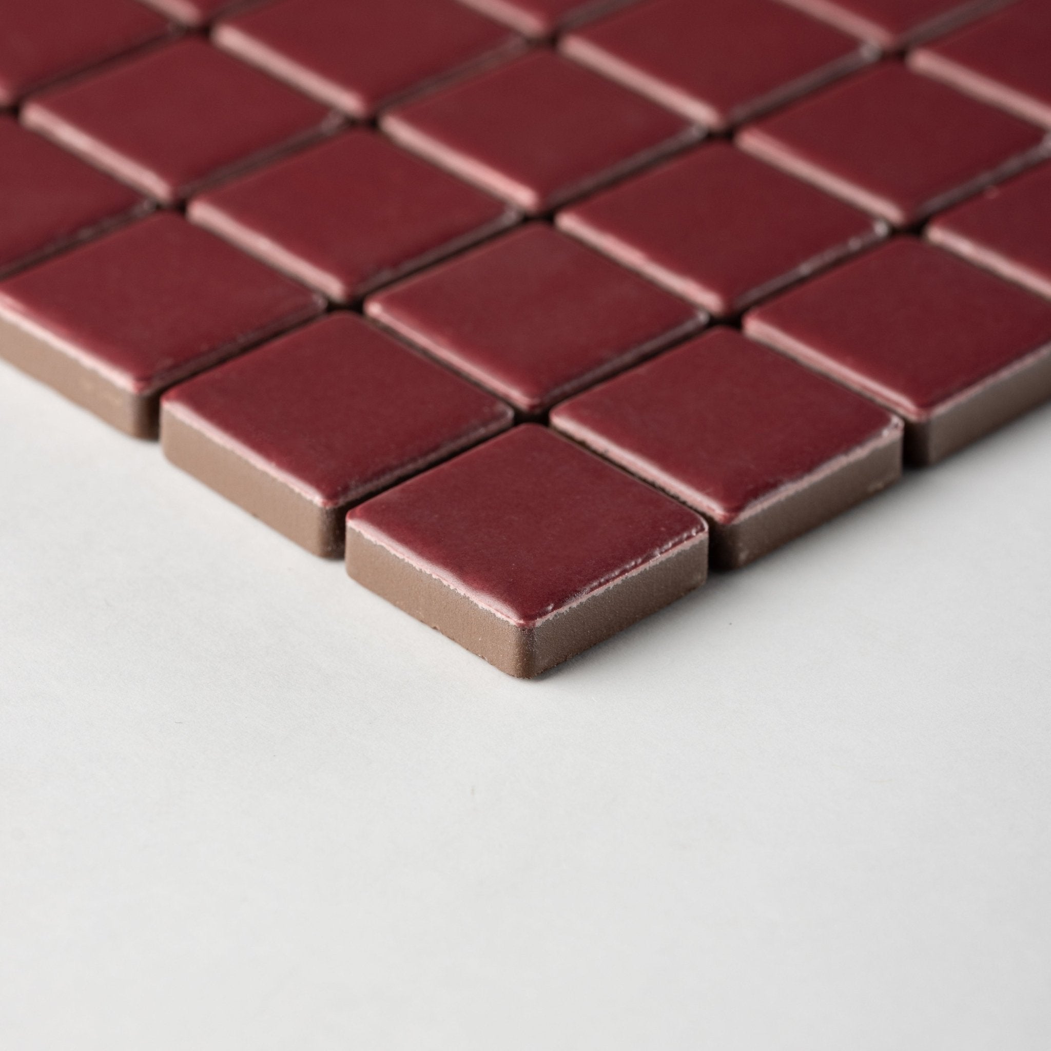 Chroma Grid | Pomegranate Red 1x1" Square Matte Mosaic Tile - Cemento Collection