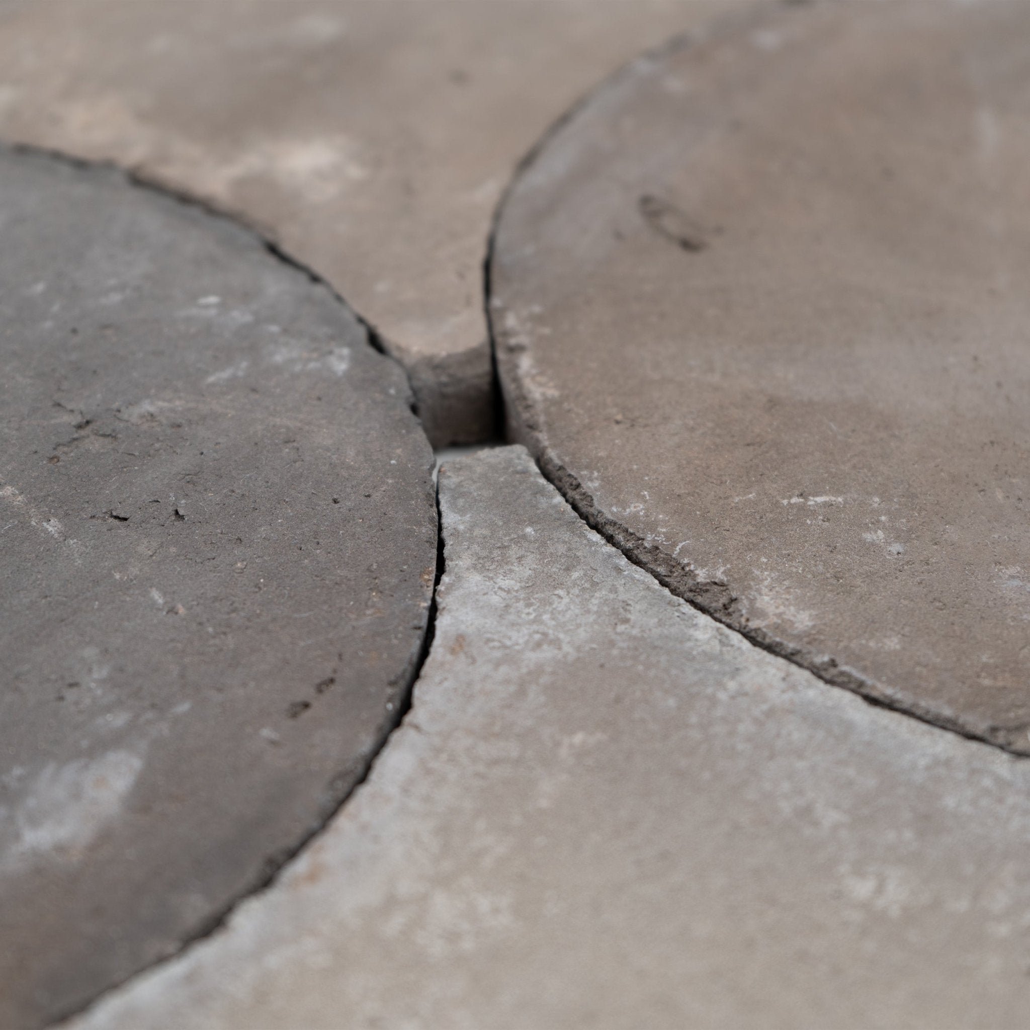 Circle and Star Brown Terracotta Tile - Cemento Collection