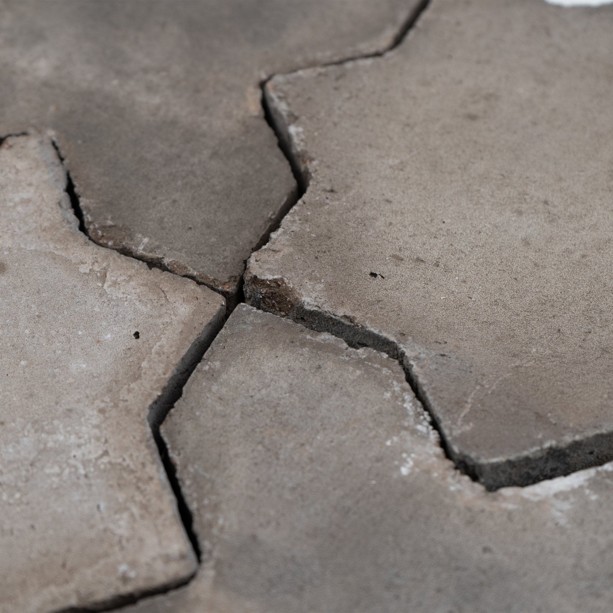 Cross and Star Brown Terracotta Tile - Cemento Collection