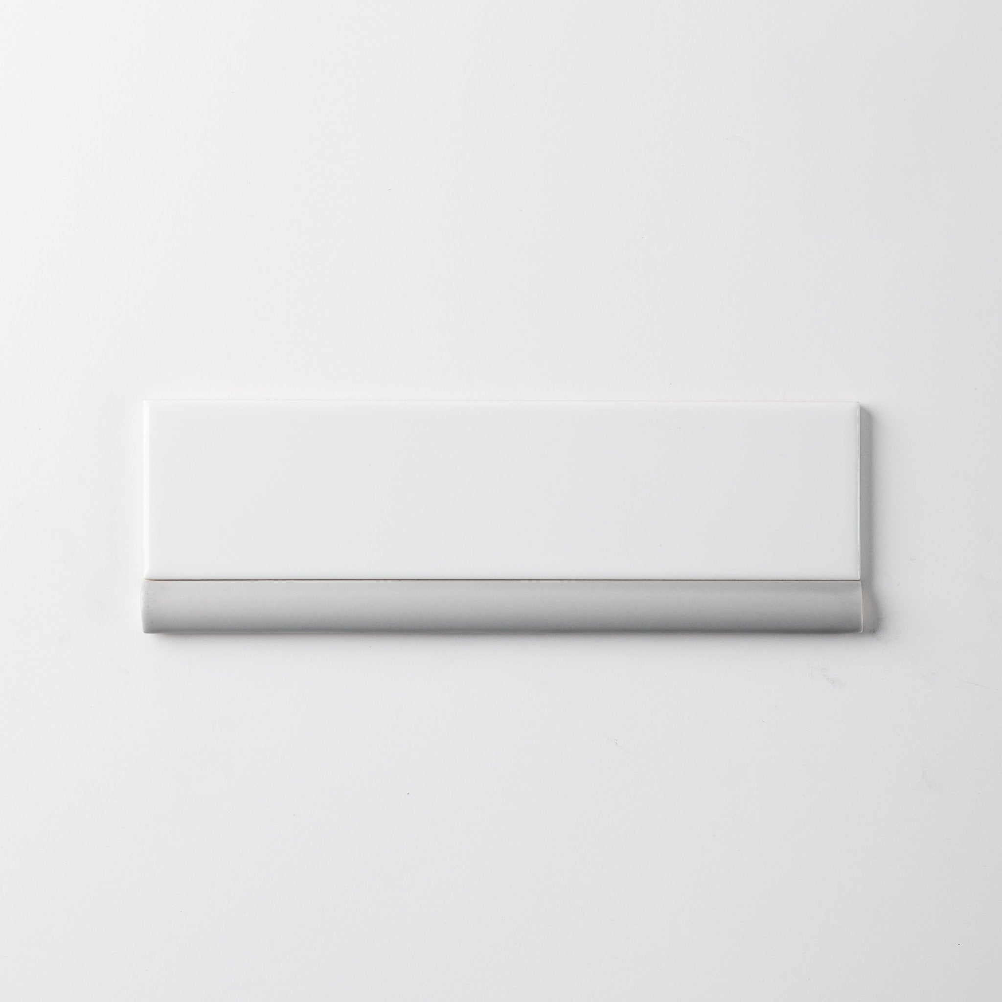 Grey Pencil Trim 1/2x8 - Cemento Collection