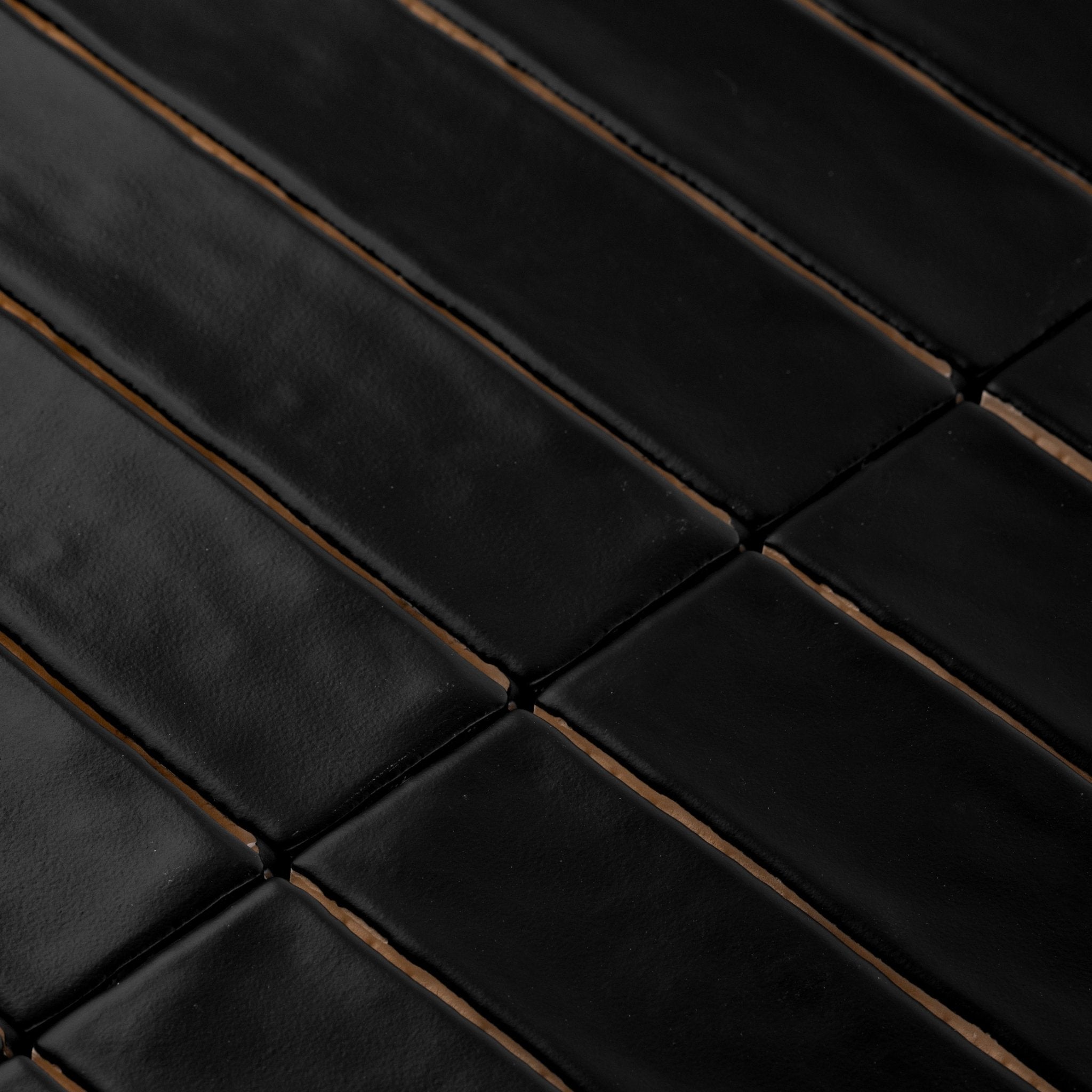 Matte Undulated Subway Tile