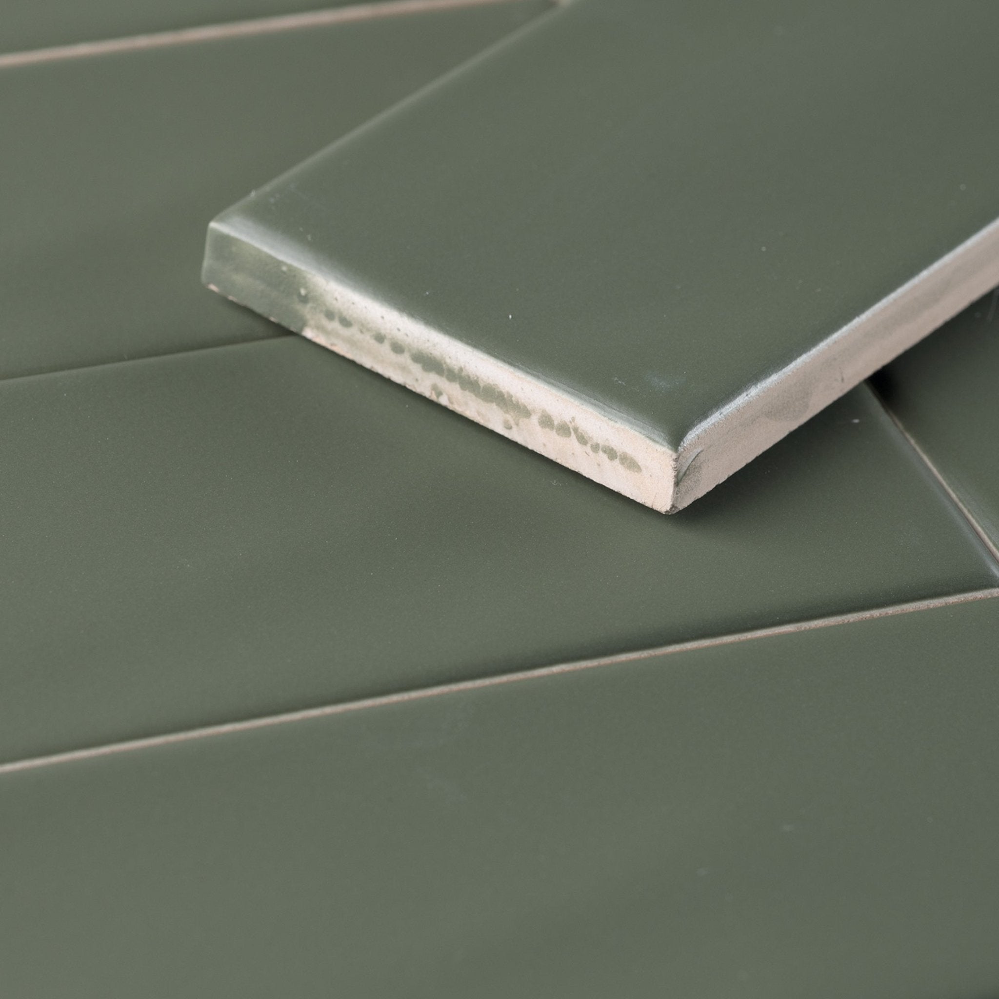 Undulated Subway Tile