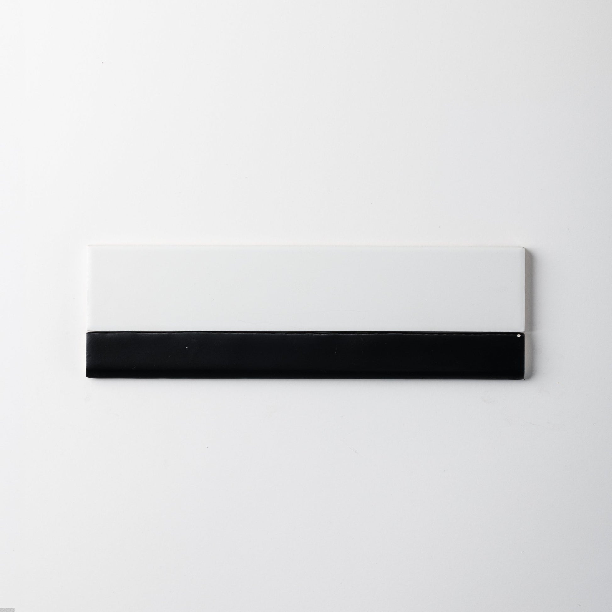 Handmade 3/4x10 Black Matte Bullnose Pencil Trim - Cemento Collection