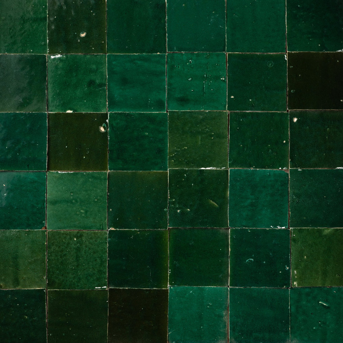 Handmade Moroccan Zellige 4x4 Emerald Green Terracotta Tile - Cemento Collection