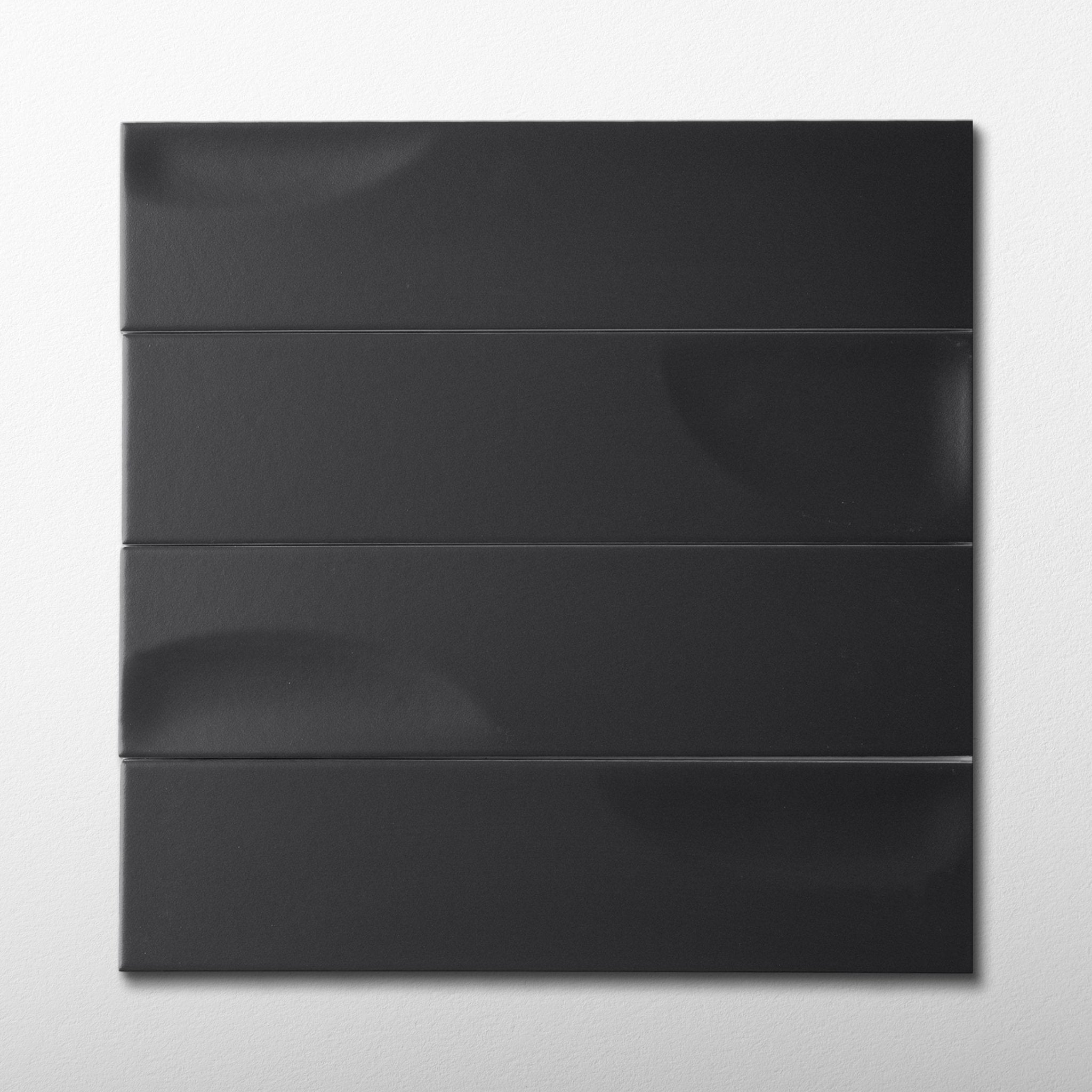 Hoop Wave 2.5x10 Phantom Black Ceramic Tile