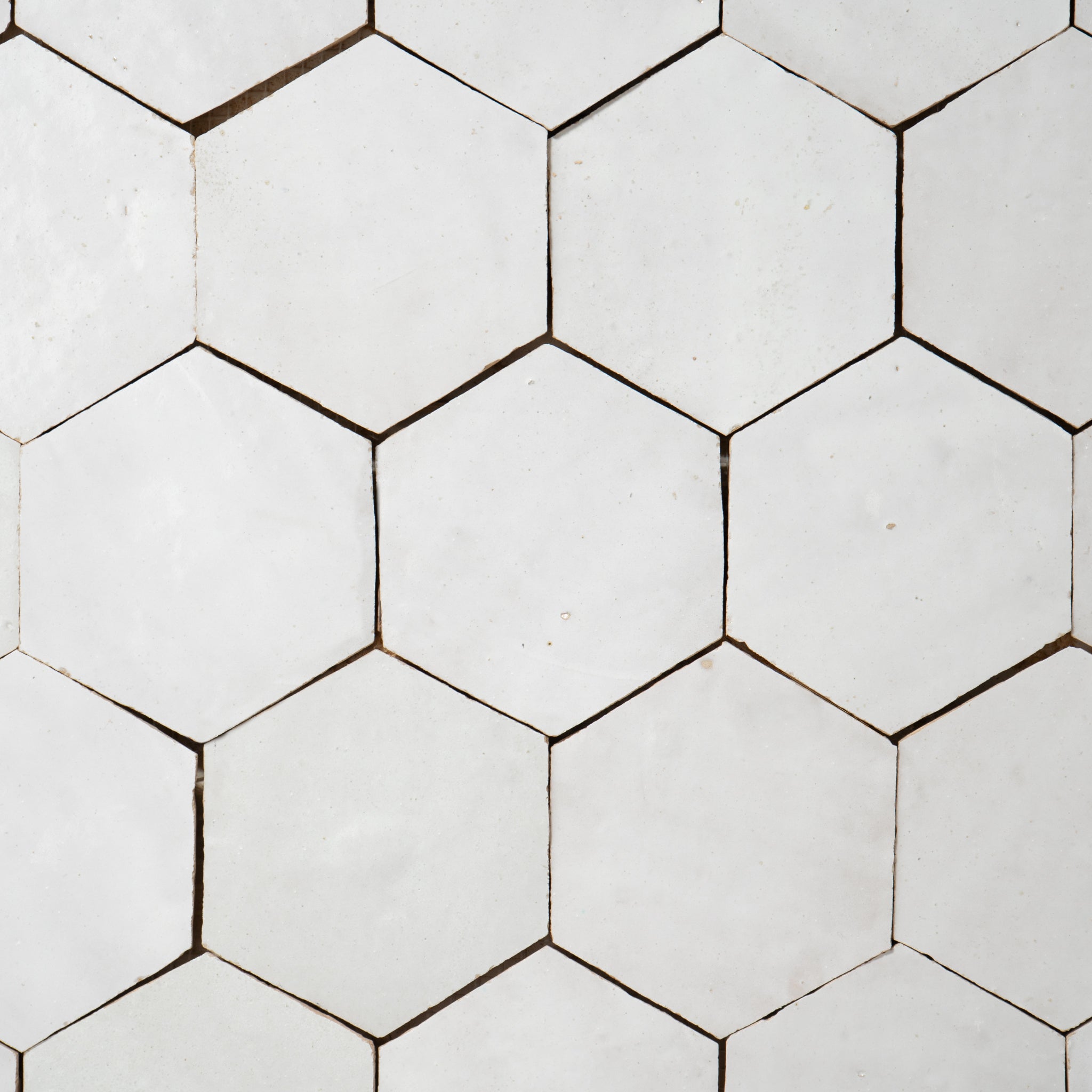 Moroccan Zellige Off White 4'' Hexagon Mosaic - Cemento Collection