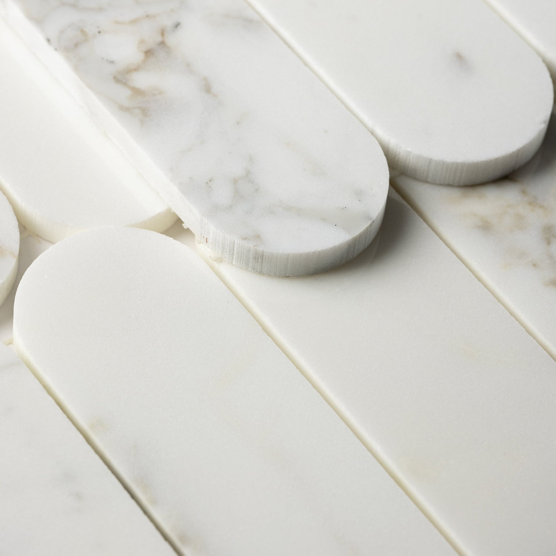 Pill Shape Calacatta Gold Marble Polished Mosaic Tile - Cemento Collection
