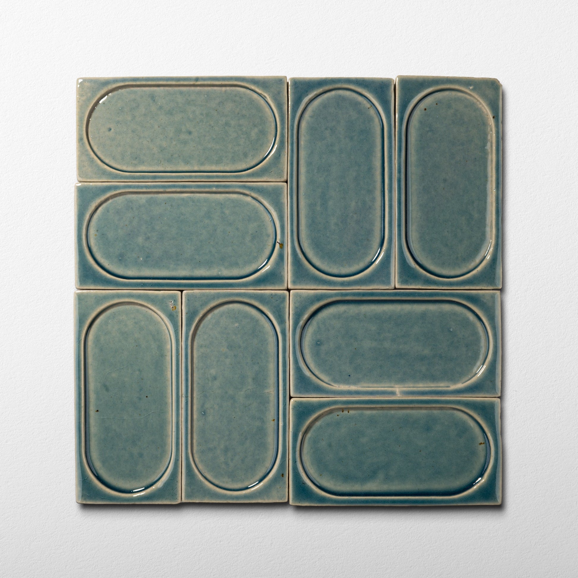 Atlas Green Arched Glossy Tile