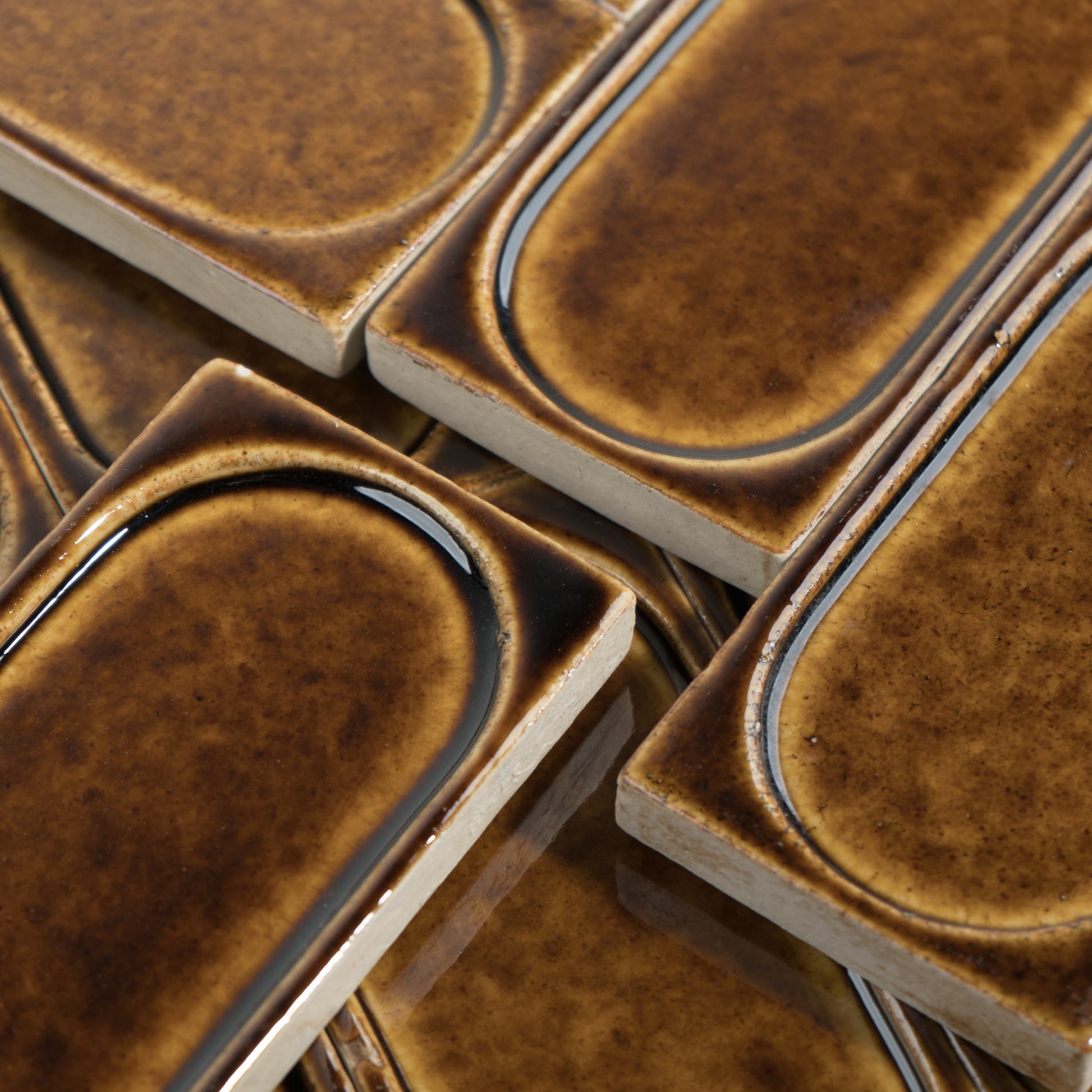 smooth Surfaced stoneware tile