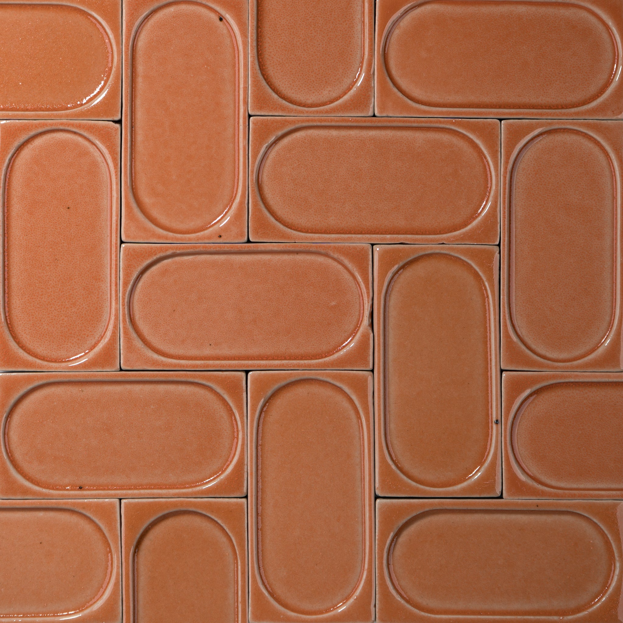 Glossy stoneware tile