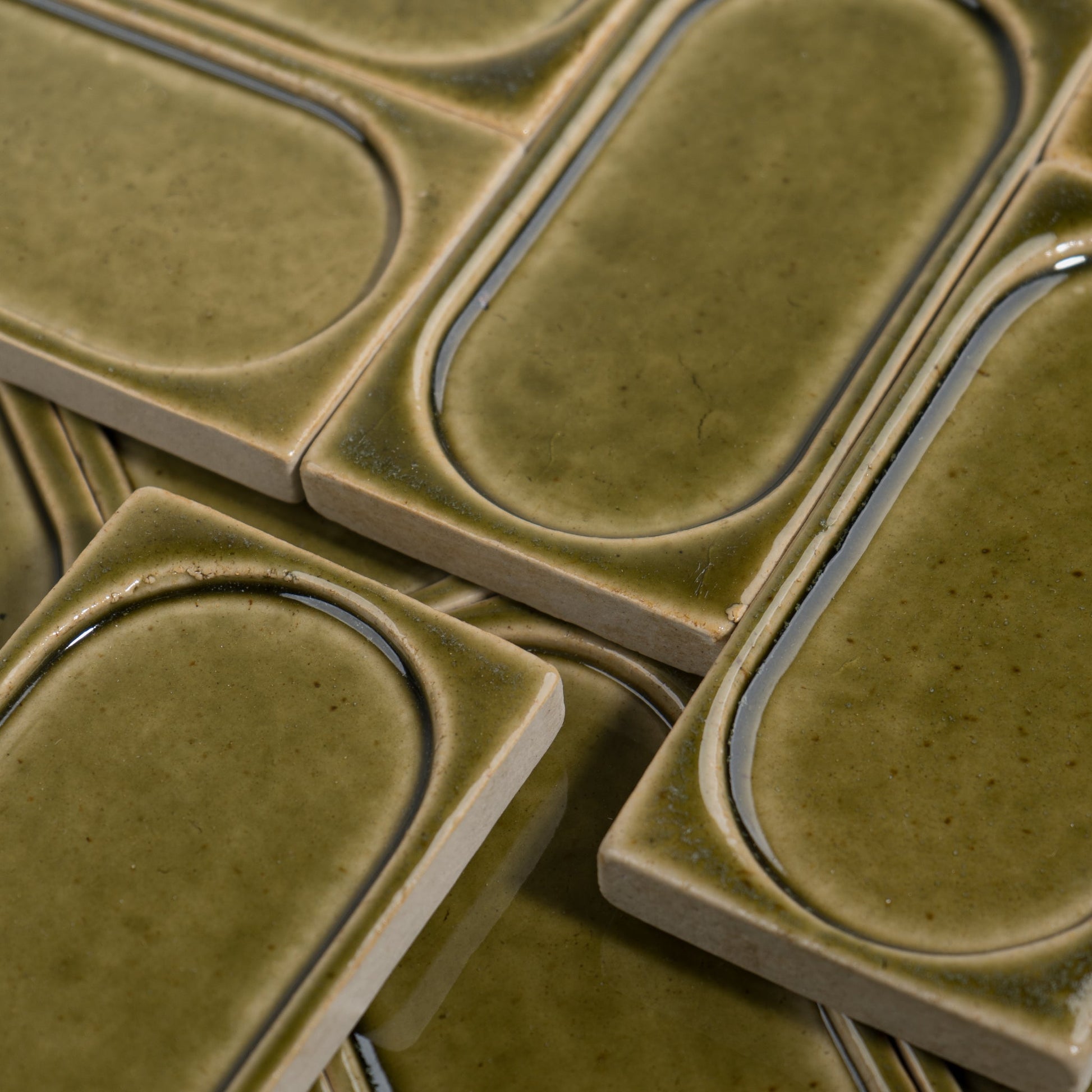 smooth Surfaced stoneware tile
