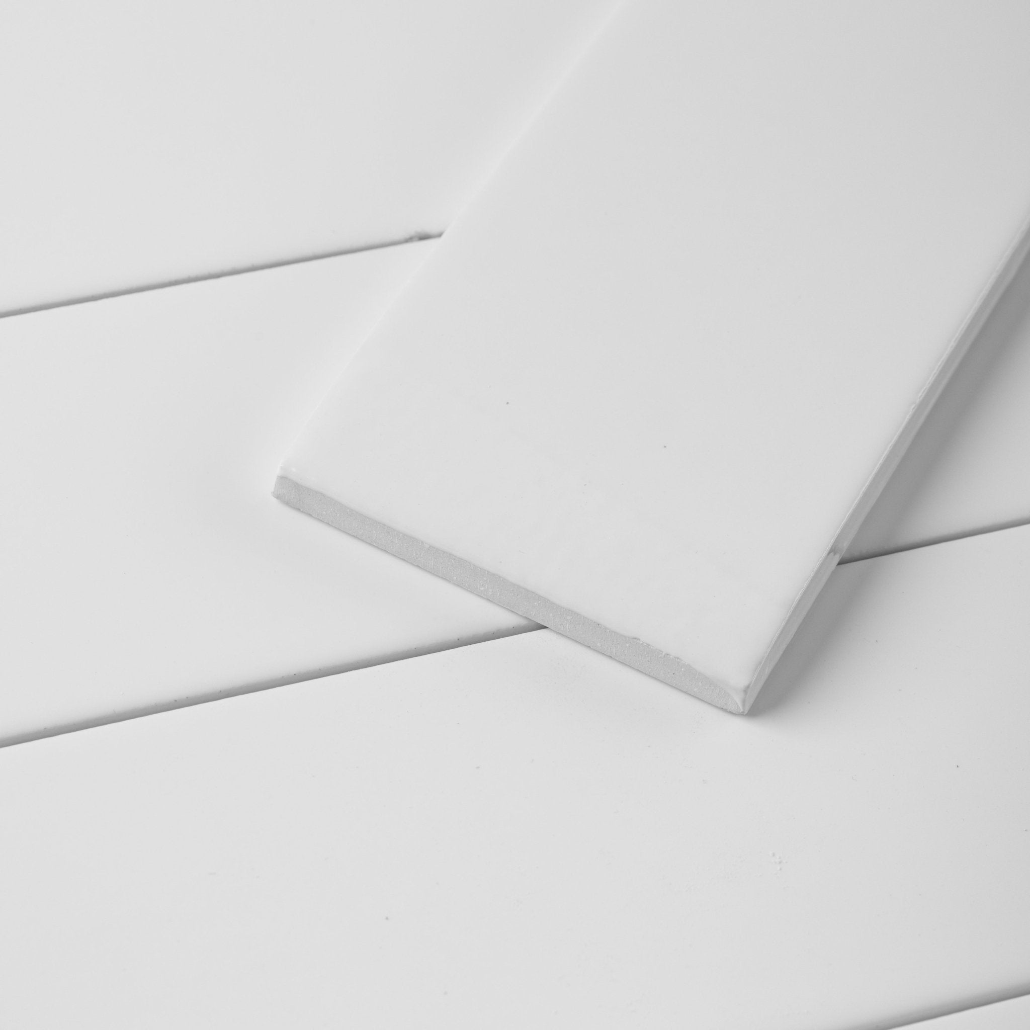 Venture Eggshell Glossy Subway Tile