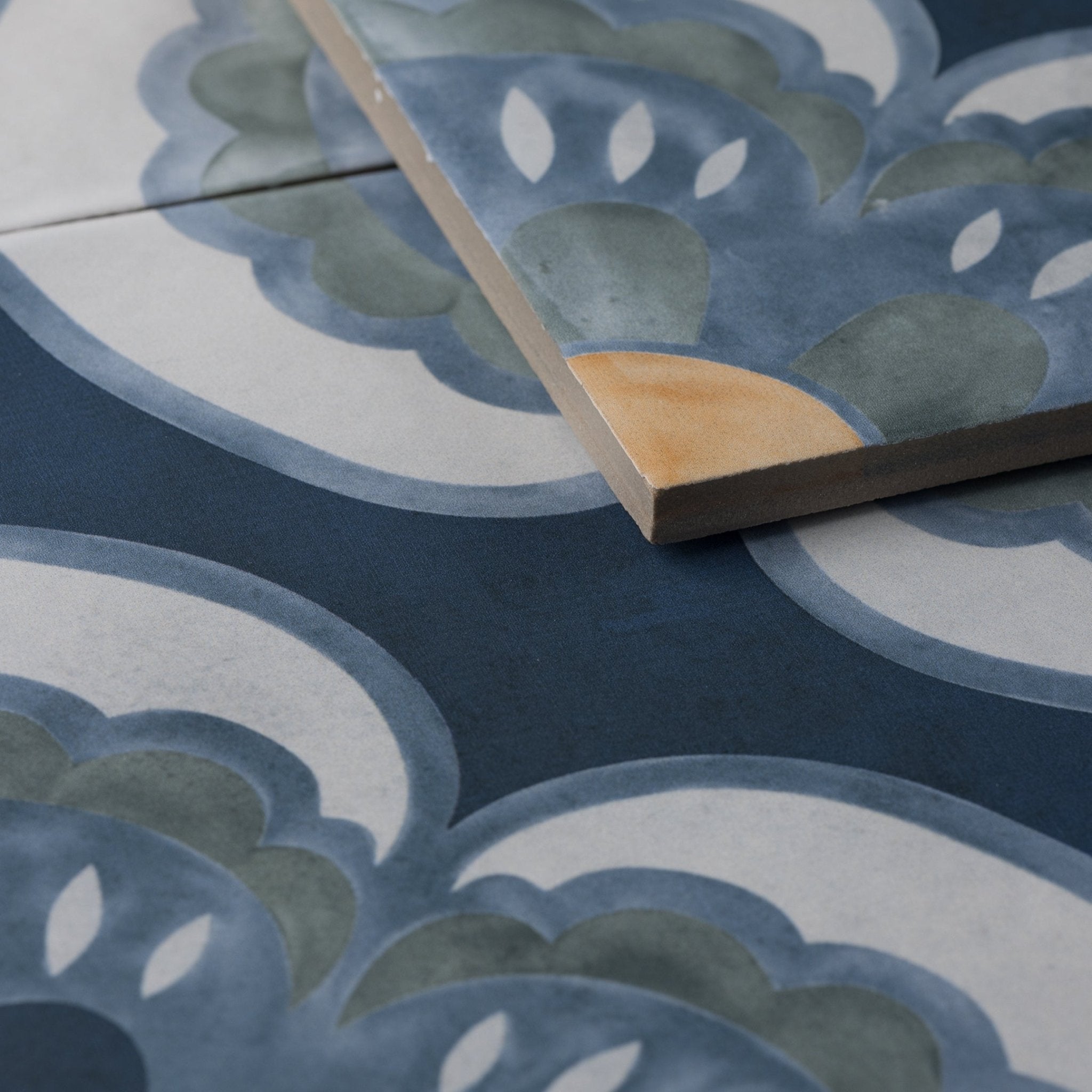 Pattern Porcelain tile